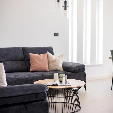 Lucis Villa Kaštela