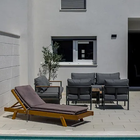 Villa Lucis Kaštela