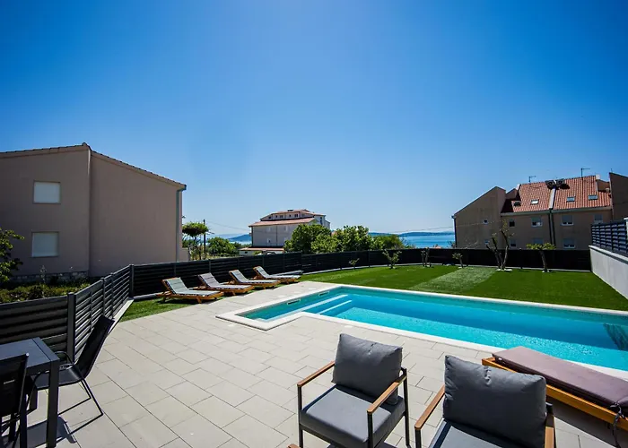 Villa Lucis