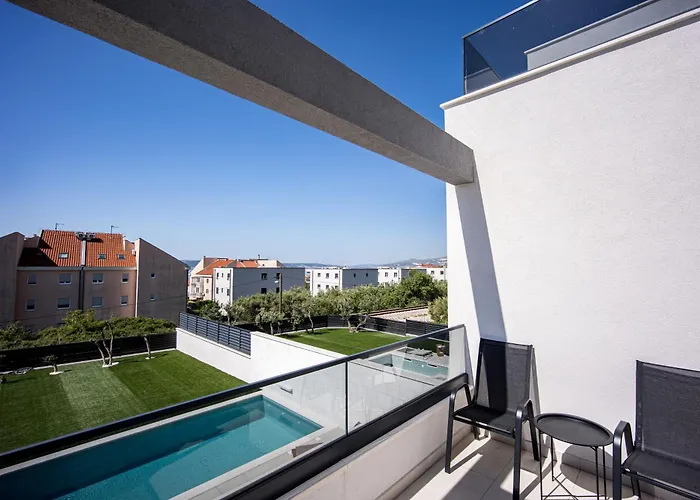 Villa Lucis Kastela